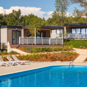 Kroatien Frühbucher-Schnäppchen: [ut f="duration"] Tage am Wochenende Glamping im TOP [ut f="stars"]* Mobilhome ab [ut f="price"]€ p.P.