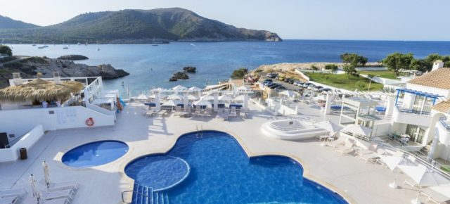 Ab auf die Balearen: 6 Tage Mallorca inkl. TOP 4* Hotel, Frühstück & Flug um 526€