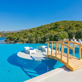 Traumhaftes Kroatien: [ut f="duration"] Tage im [ut f="stars"]* Hotel am Strand mit [ut f="board"] & Infinitypool nur [ut f="price"]€
