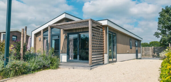 EuroParcs: 5 Tage in den Niederlanden mit eigenem Ferienhaus am See ab nur 73€ p.P.