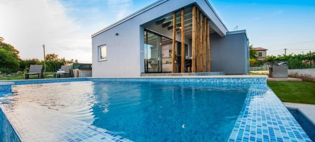 Kroatien-Luxus: 8 Tage in einer Traum-Villa mit privatem Infinity-Pool nur 174€ p.P.