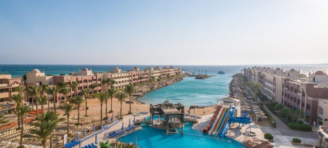 Im Sommer nach Ägypten: 8 Tage Hurghada im tollen 4* Resort mit Aquapark, All Inclusive & Flug ab 479€