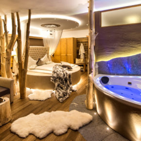 Romantische Auszeit in den Bergen: 4 Tage im fancy TOP 4* Romantikhotel inkl. Frühstück für 590€