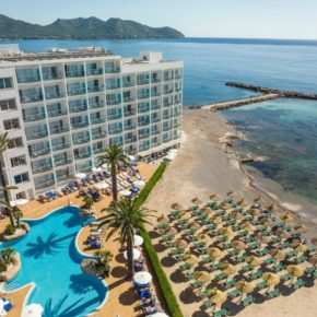 Urlaub direkt am Mittelmeer: [ut f="duration"] Tage Mallorca im tollen [ut f="stars"]* TUI BLUE Hotel mit [ut f="board"], Flug & Transfer nur [ut f="price"]€