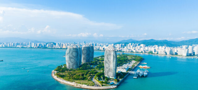 Geheimtipp: Hin- & Rückflüge nach China: 14 Tage auf der Insel Hainan für NUR 439€