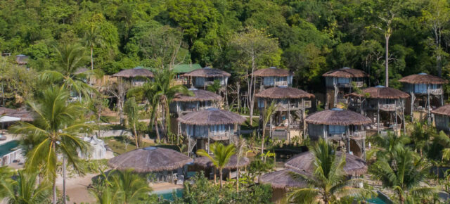 Thailand: 9 Tage Koh Yao Noi in TOP 5* Baumhaus-Villa mit Frühstück, Flug & Transfer um 2361€
