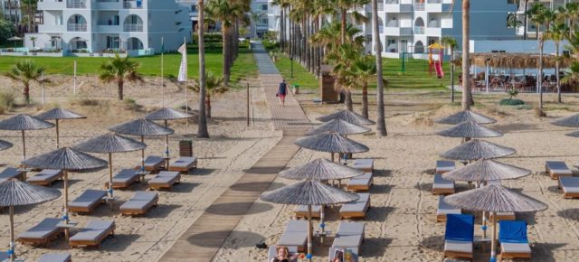 Strandurlaub in Griechenland: 7 Tage auf Kreta inkl. TOP 4* Hotel, Halbpension, Flug & Transfer um 552€
