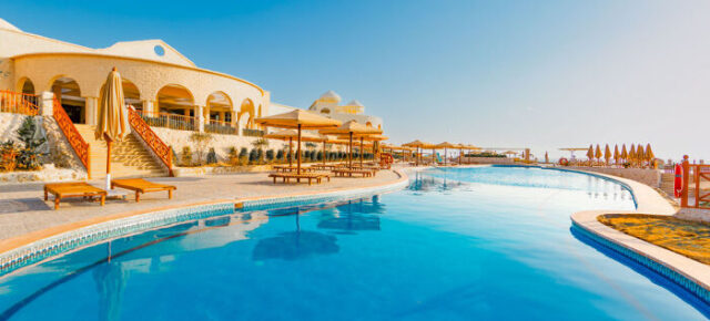 Traumhotel in Ägypten: 8 Tage im tollen 4* Siva Golden Bay Makadi mit All Inclusive, Flug & Transfer nur 396€