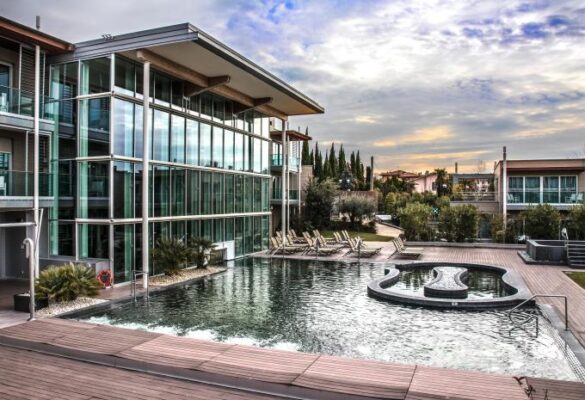 Italien Gardasee Hotel Spa Suite & Terme Aqualux 