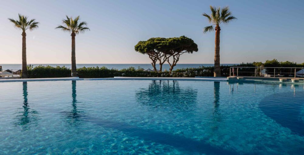 Grand Muthu Oura View Beach Club