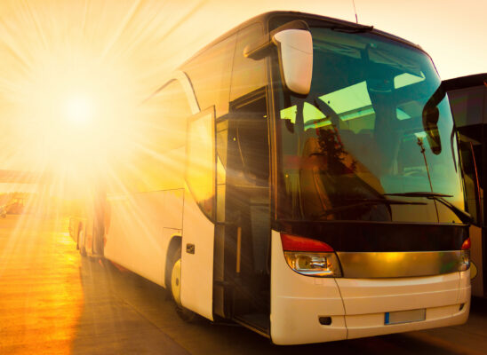 bus sonnenuntergang