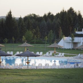 Mjus Resort & Thermal Park Pool