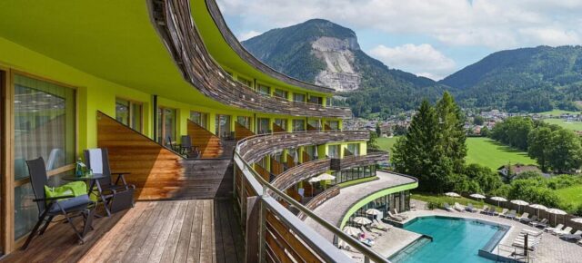 Wellness-Auszeit mit Bergblick: 3 Tage im TOP 4* Hotel in der Nähe vom Achensee mit Frühstück & Extras ab 179€