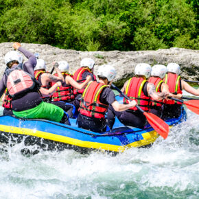 Rafting: Die besten Wildwasserstrecken