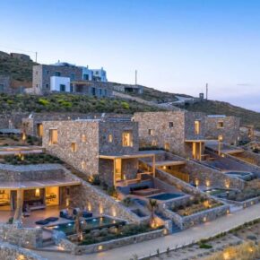 Mykonos Panormos Bay Suites