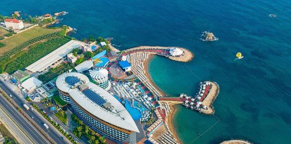 Luxusurlaub 2025: 8 Tage Türkei im krassen TOP 5* Hotel mit All Inclusive, Flug & Transfer nur 800€