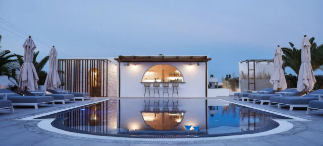 Traumziel Santorini: 6 Tage ins Petri Suites Hotel mit Frühstück & Flug nur 459€