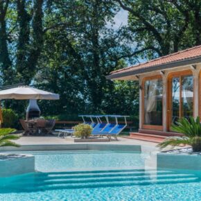 Mit der Familie nach Italien: 8 Tage in einer Villa ab 2340€ pro Familie + Haustiere...