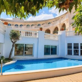 Familienurlaub in Spanien: 8 Tage mit 4* Hotel, Frühstück & Flug nur 676€ für...