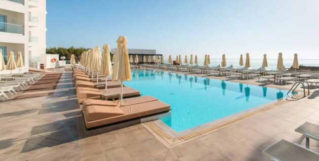 Evalena Beach Hotel Pool