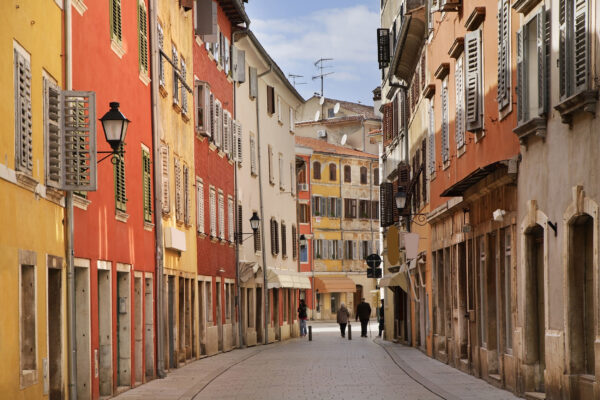 kroatien rovinj altstadt gasse