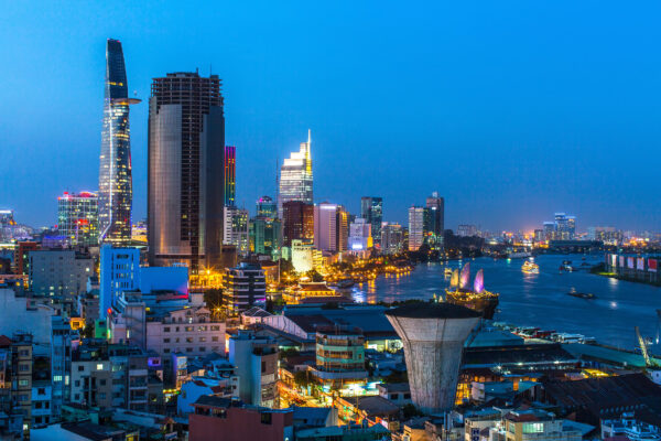 Vietnam Ho Chi Minh Skyline bei Nacht